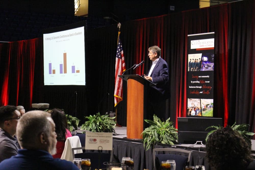 Why Houstonians may be hearing mixed messages about the economy
