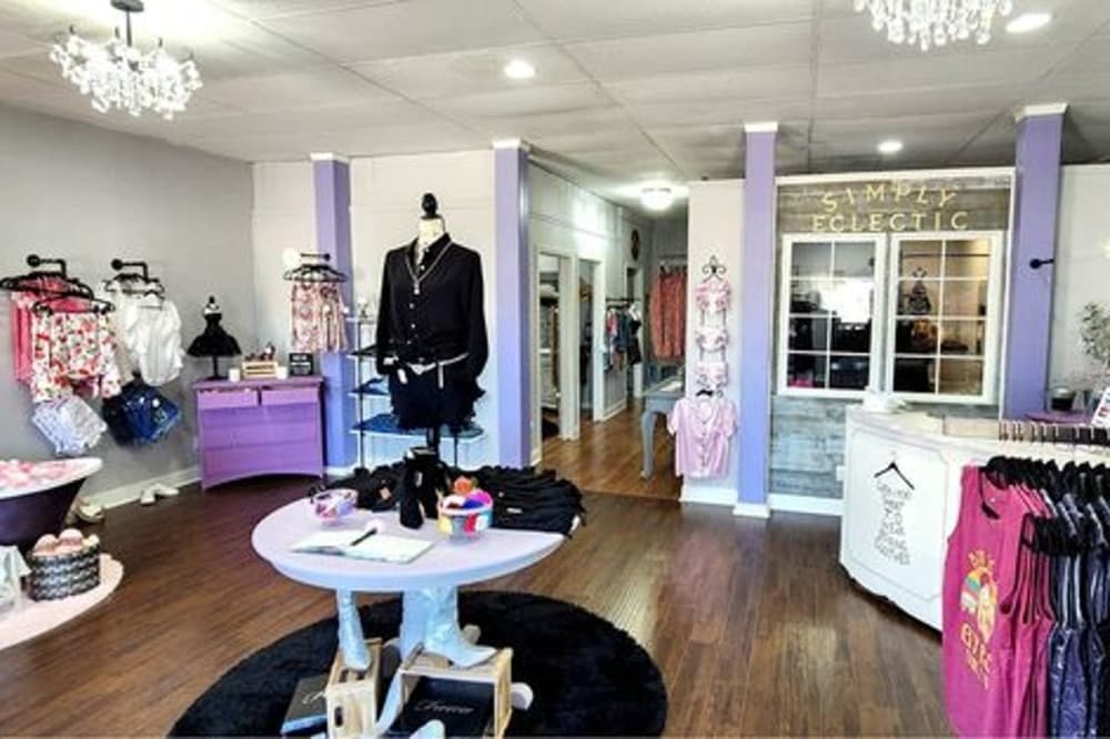 New shopping boutique now open in Keller