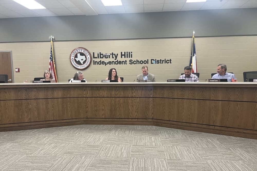 Liberty Hill ISD board sets bell schedule for 2023-24 school year