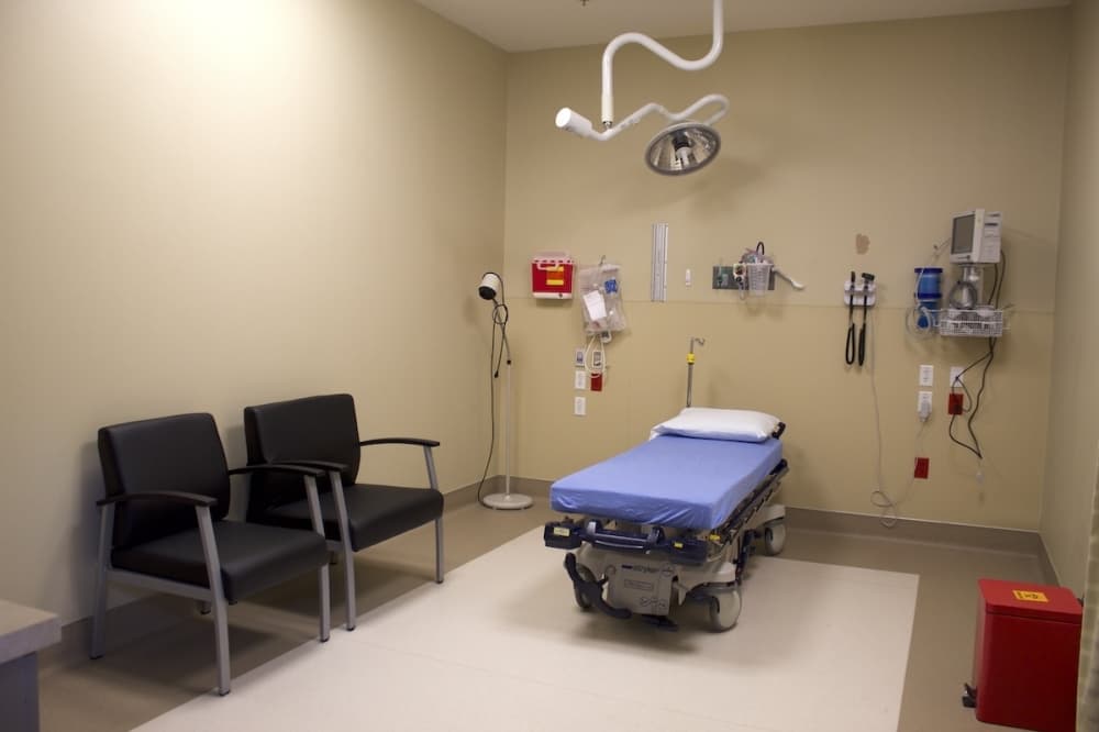 A patient's room in an ER