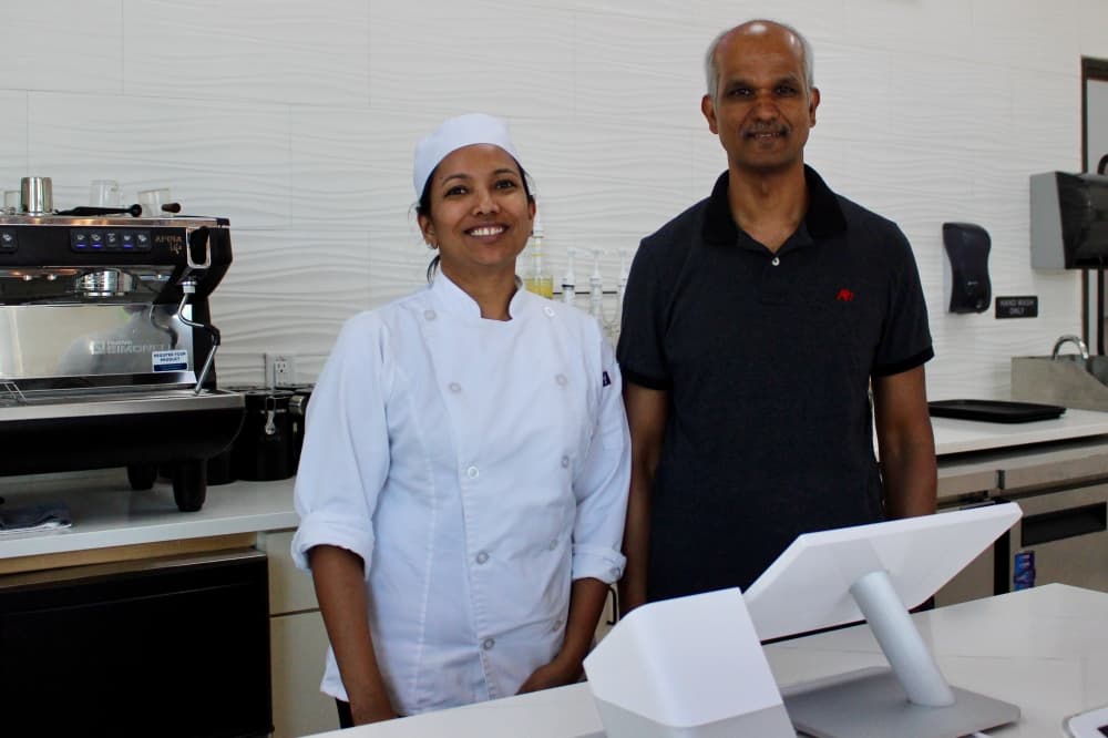 bakery owners