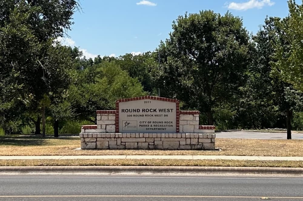 Construction contract for Lake Creek Trail connection under consideration