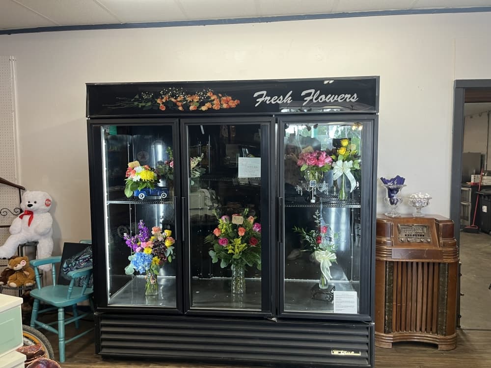 The business also has a floral component that provides premade bouquets. (Peyton MacKenzie/Community Impact)