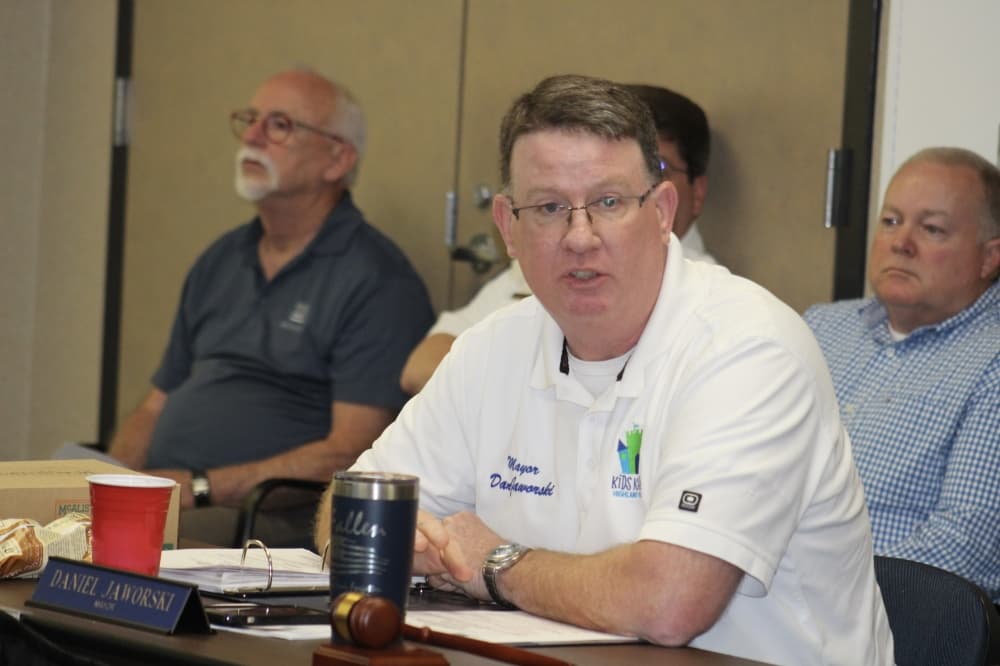 Highland Village council rejects monument contract