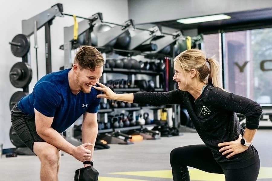Businesses offering therapy, personal training, smoothies open in Castle Hills