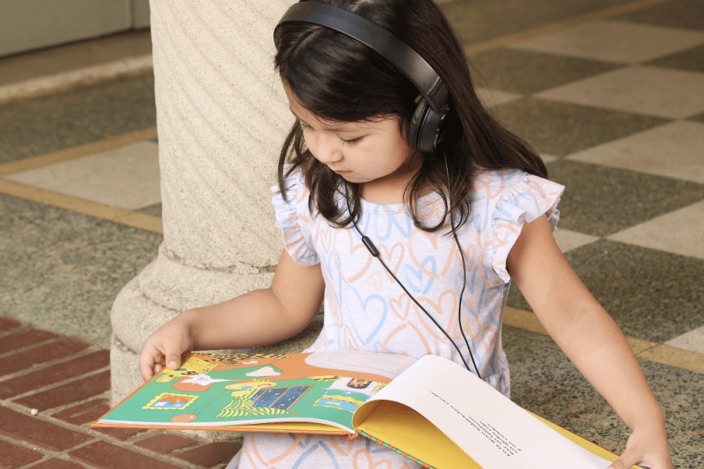 San Antonio Public Library introduces devices to boost literacy