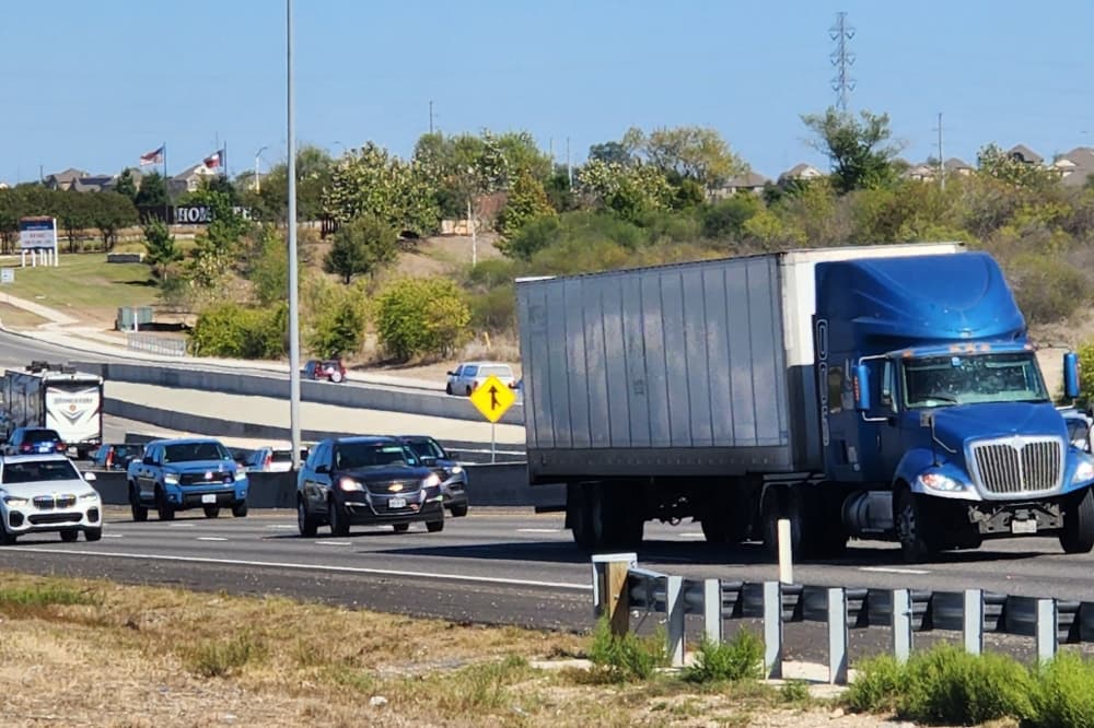 I-35 frontage road lane from Arcadia Lane to Olympia Parkway Bridge to be closed Aug. 4
