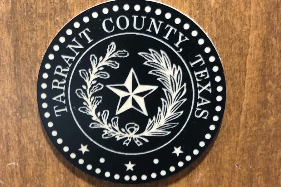 Commissioners approve pay raises for Tarrant County employees