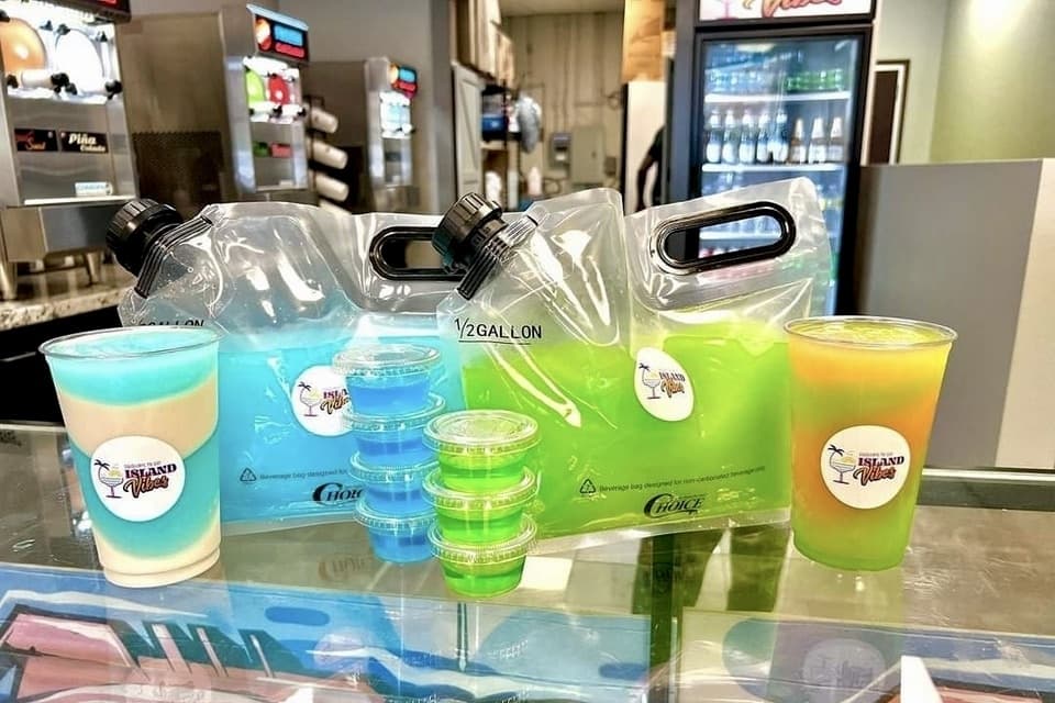 Island Vibes Daiquiris To Go now open in New Caney