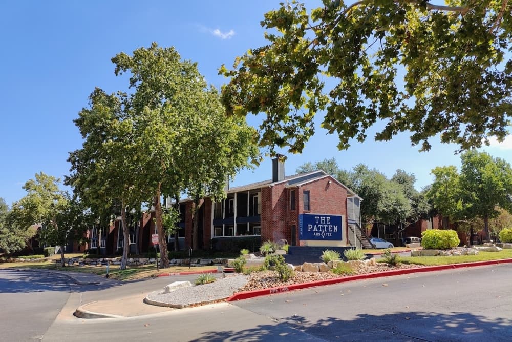2.1K-unit Riverside redevelopment plans proceed over displacement, density concerns