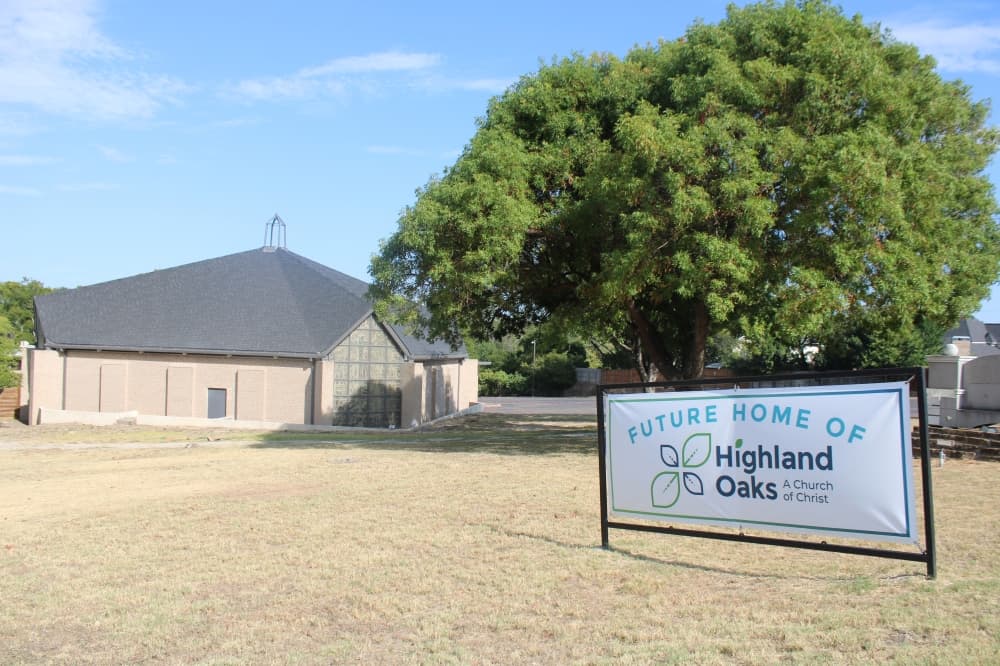 Highland Oaks Church of Christ relocating in Dallas