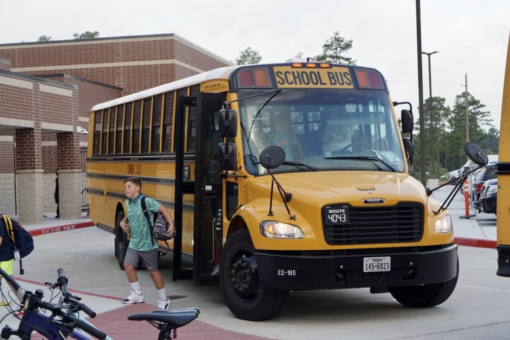 Students at Conroe ISD arrive on the bus for the first day of school Aug. 9. (Cassandra Jenkins/Community Impact)