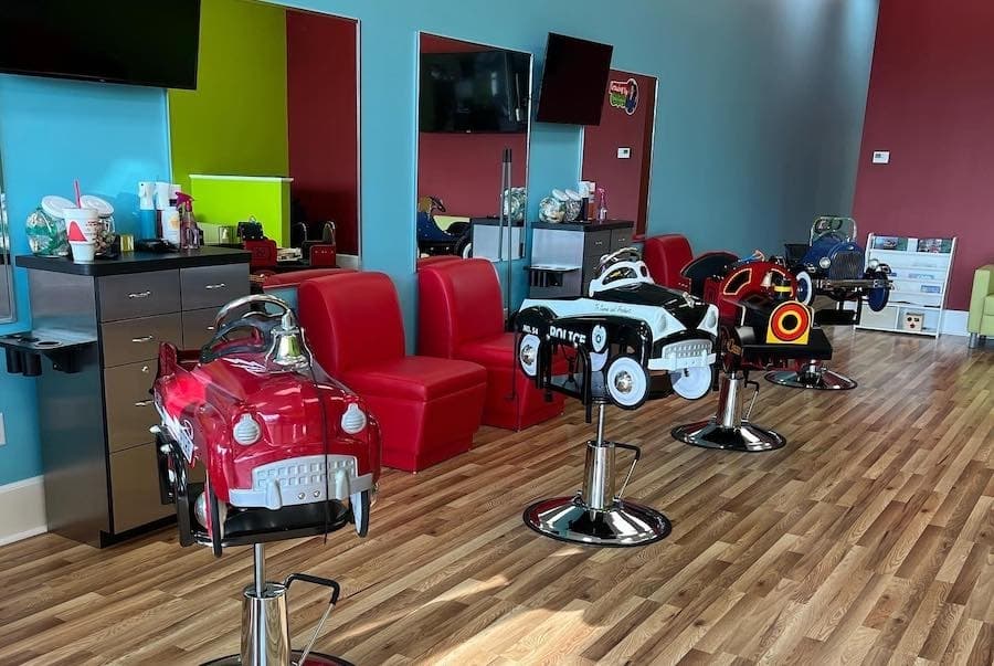 Children's hair salon Pigtails & Crewcuts coming soon to Cypress