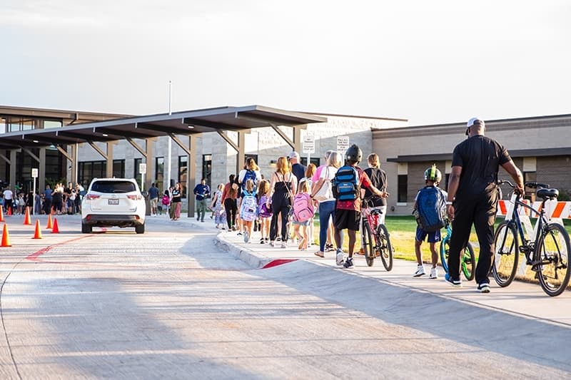 Students walking into school
