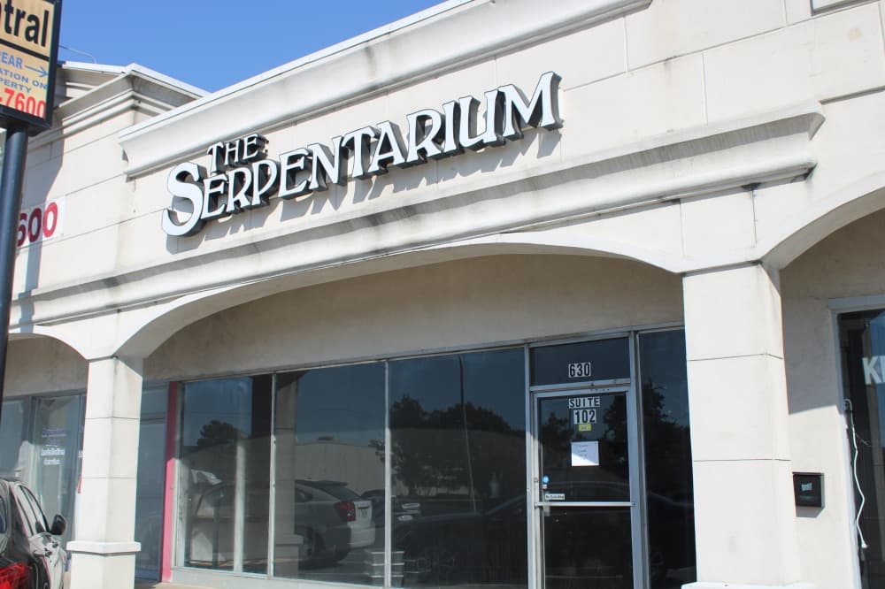 Fire causes Serpentarium in Richardson to close