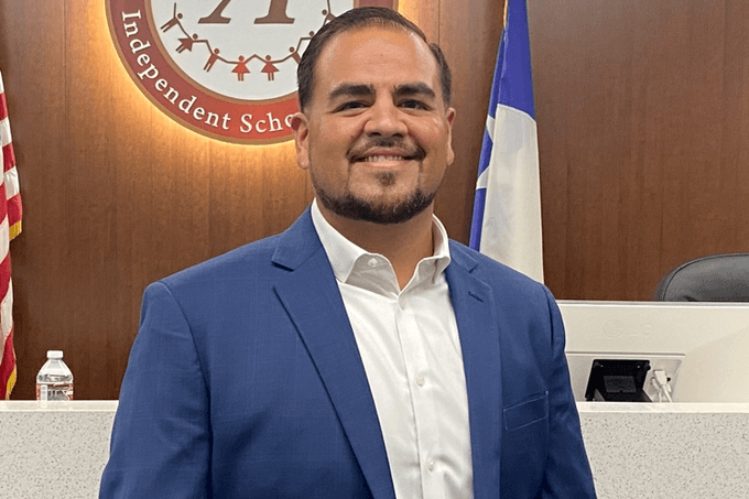 Alvin ISD taps district committee member to fill vacant trustee spot