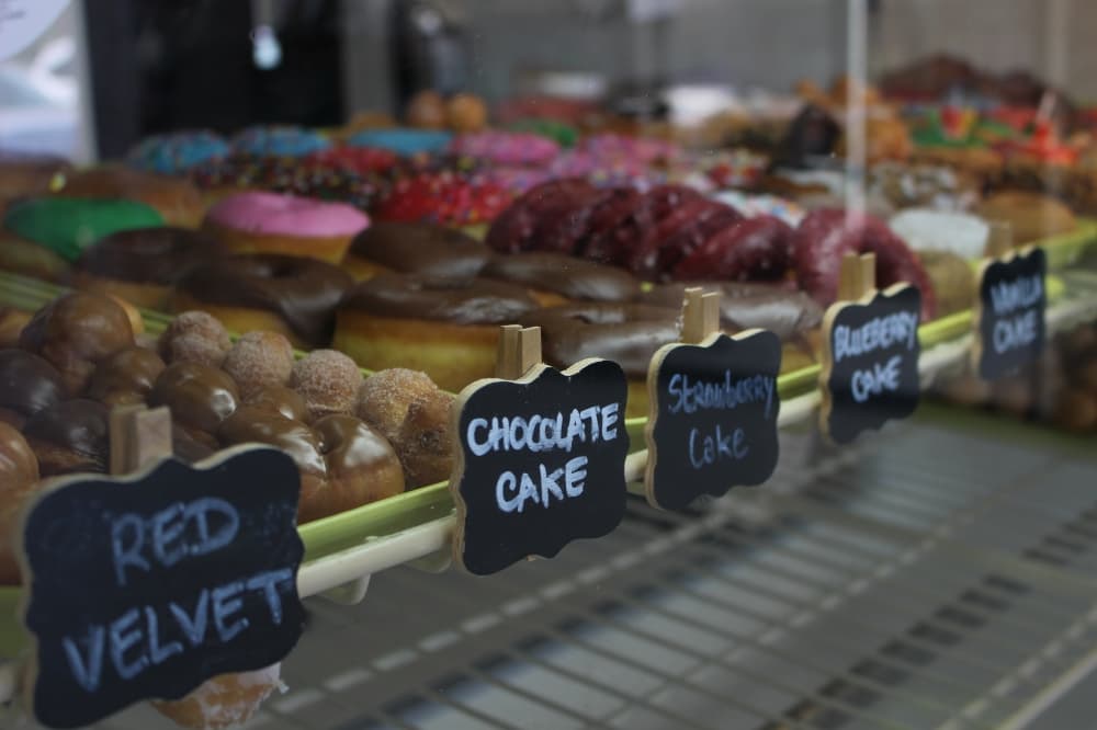 Best Donuts of Pearland carries a variety of doughnuts. (Asia Armour/Community Impact)