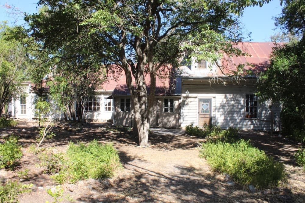 New Braunfels founder’s historic 1845 home on the market