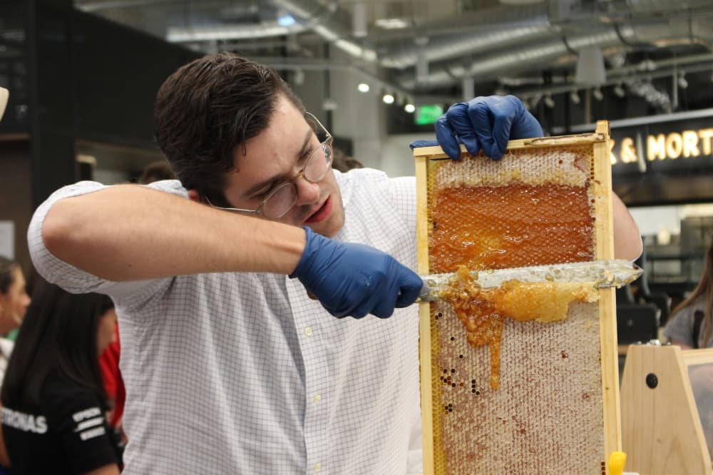 Hives for Heroes teams up with Hewlett Packard Enterprise to help veterans, local charities