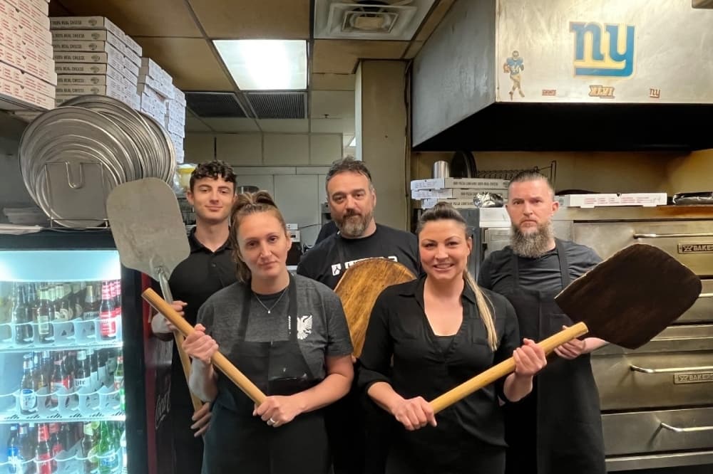Pizzeria La Scala transports patrons to New York without leaving Westlake