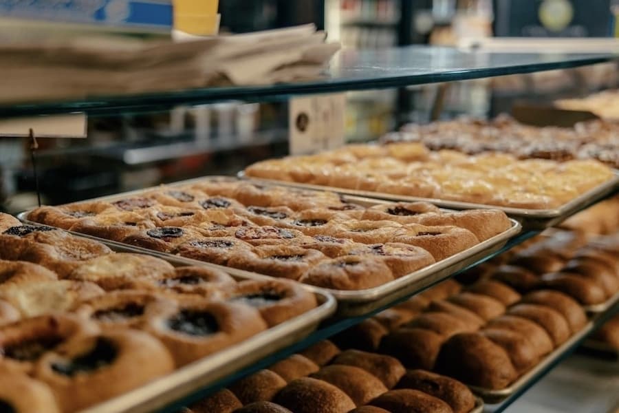 San Marcos-based Dos Gatos Kolache Bakery to open New Braunfels location