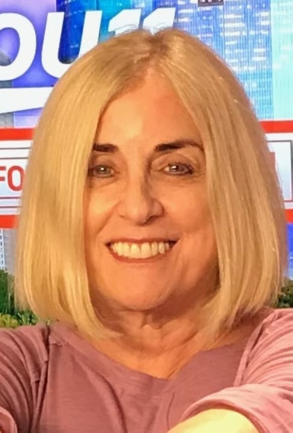 Head shot of Meg Seff