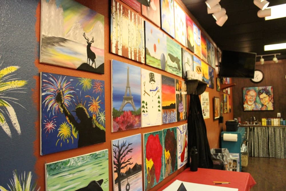 William’s Art Bar celebrates 5 years of painting, parties in Spring