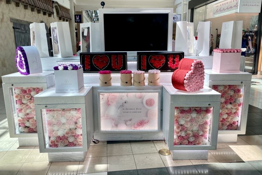 New handcrafted soap shop La Savonnerie Divine opens in The Woodlands Mall