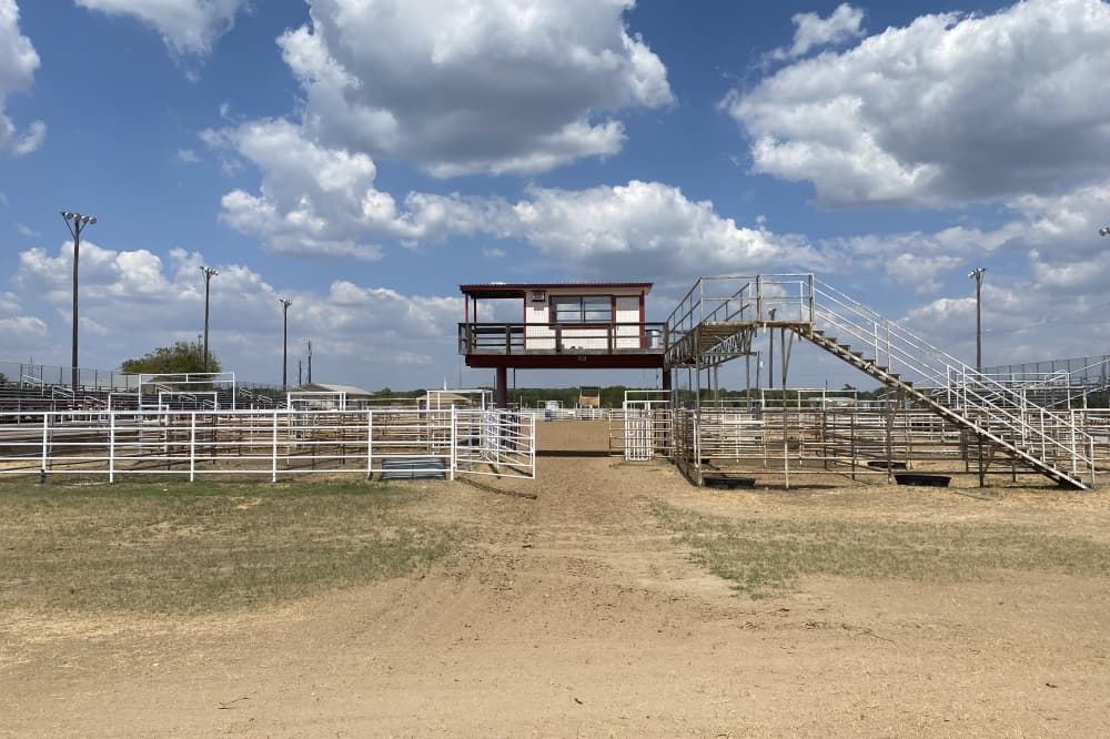 Bastrop to begin repairs to Mayfest Park rodeo arena