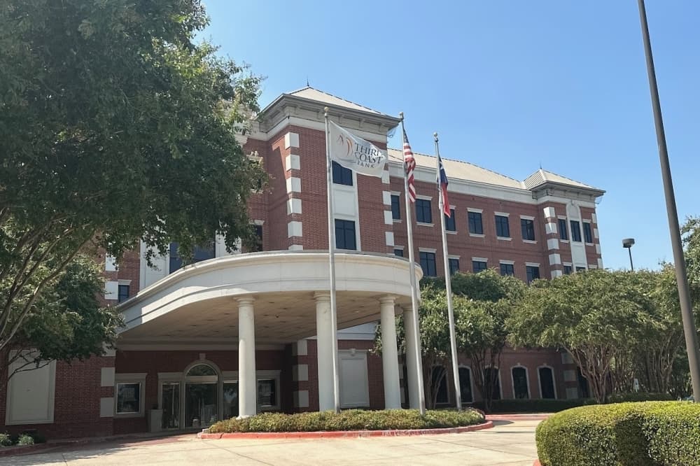 Third Coast Bank offers personal, business banking services in Plano