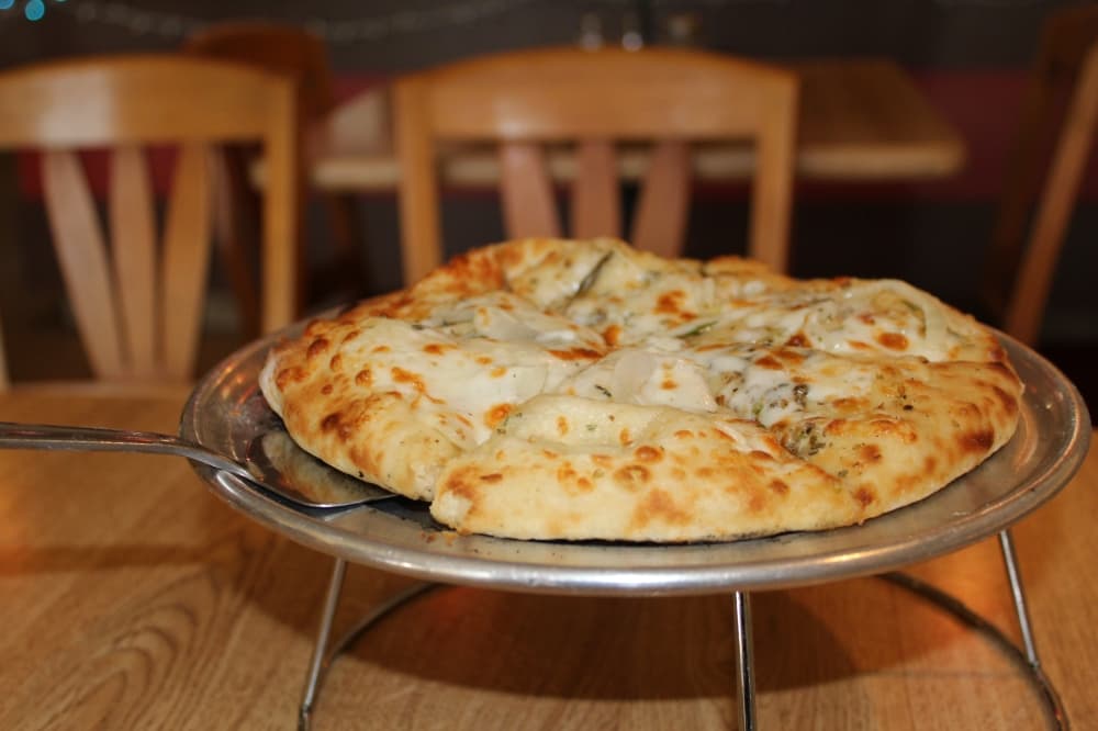 Cheese pizza