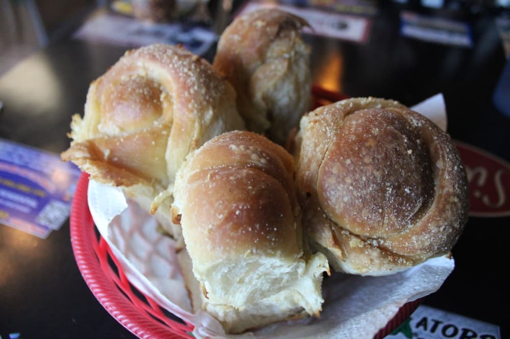 Basket of garlic rolls.