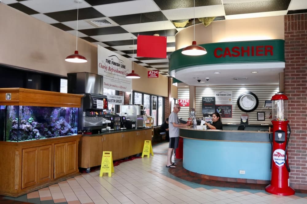 The waiting room of Finish Line Car Wash