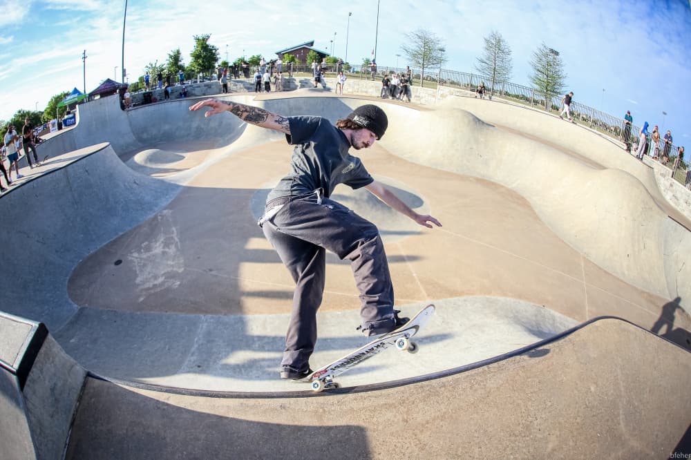 Man skateboarding