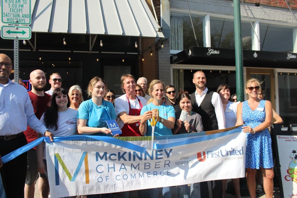 Cocktail Creamery ribbon cutting