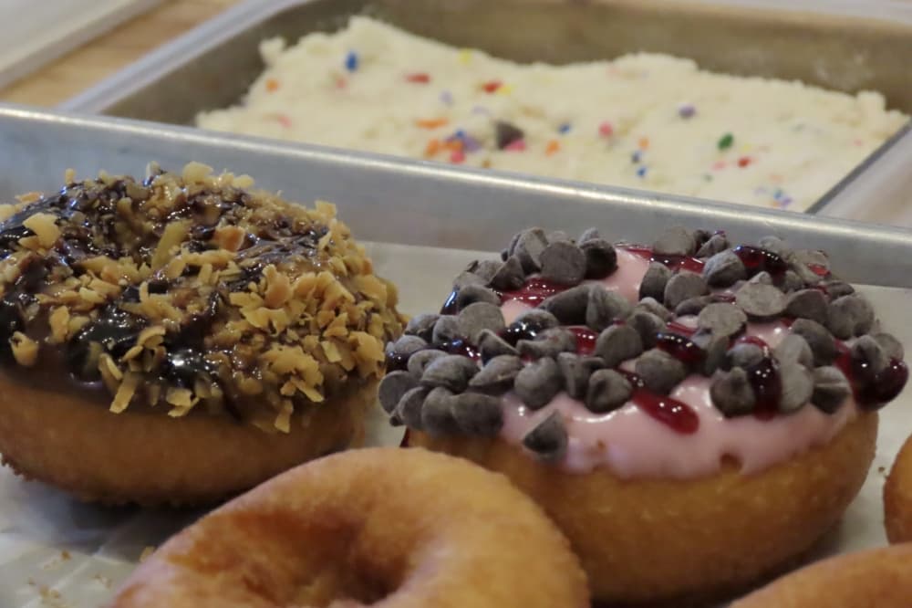 Peace, Love and Little Donuts gives back to Southlake