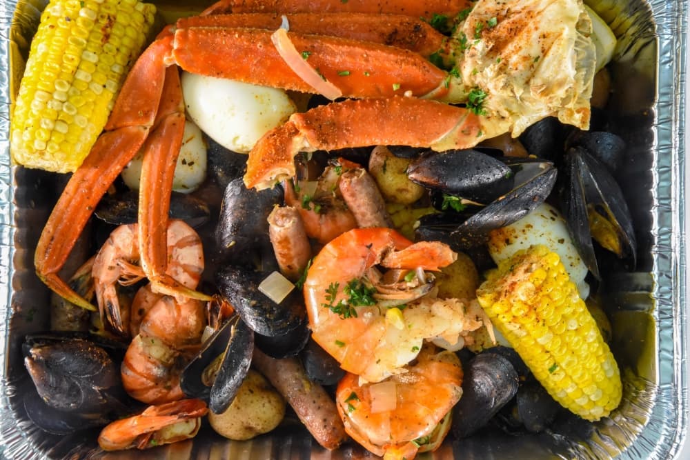 The Smoking Crab & Seafood opens at food truck park in Conroe