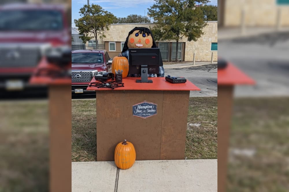 Submissions to Live Oak's Scarecrow Invasion due Sept. 25-29