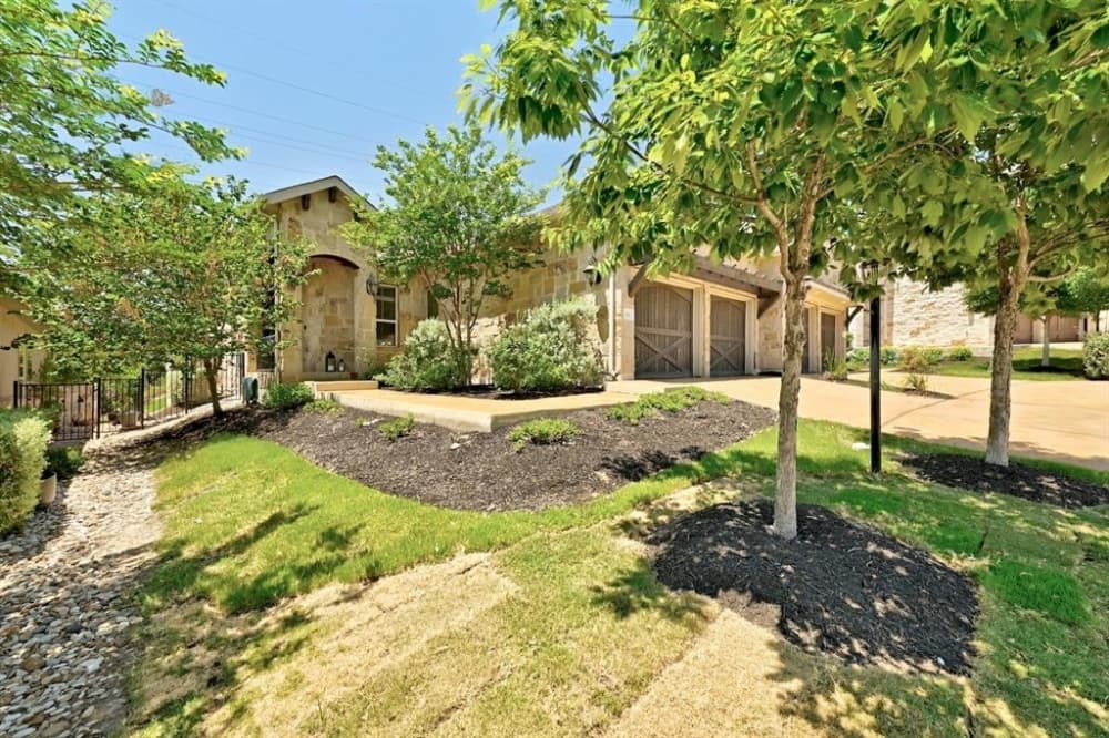 August home prices, sales vary in Lake Travis, Westlake area