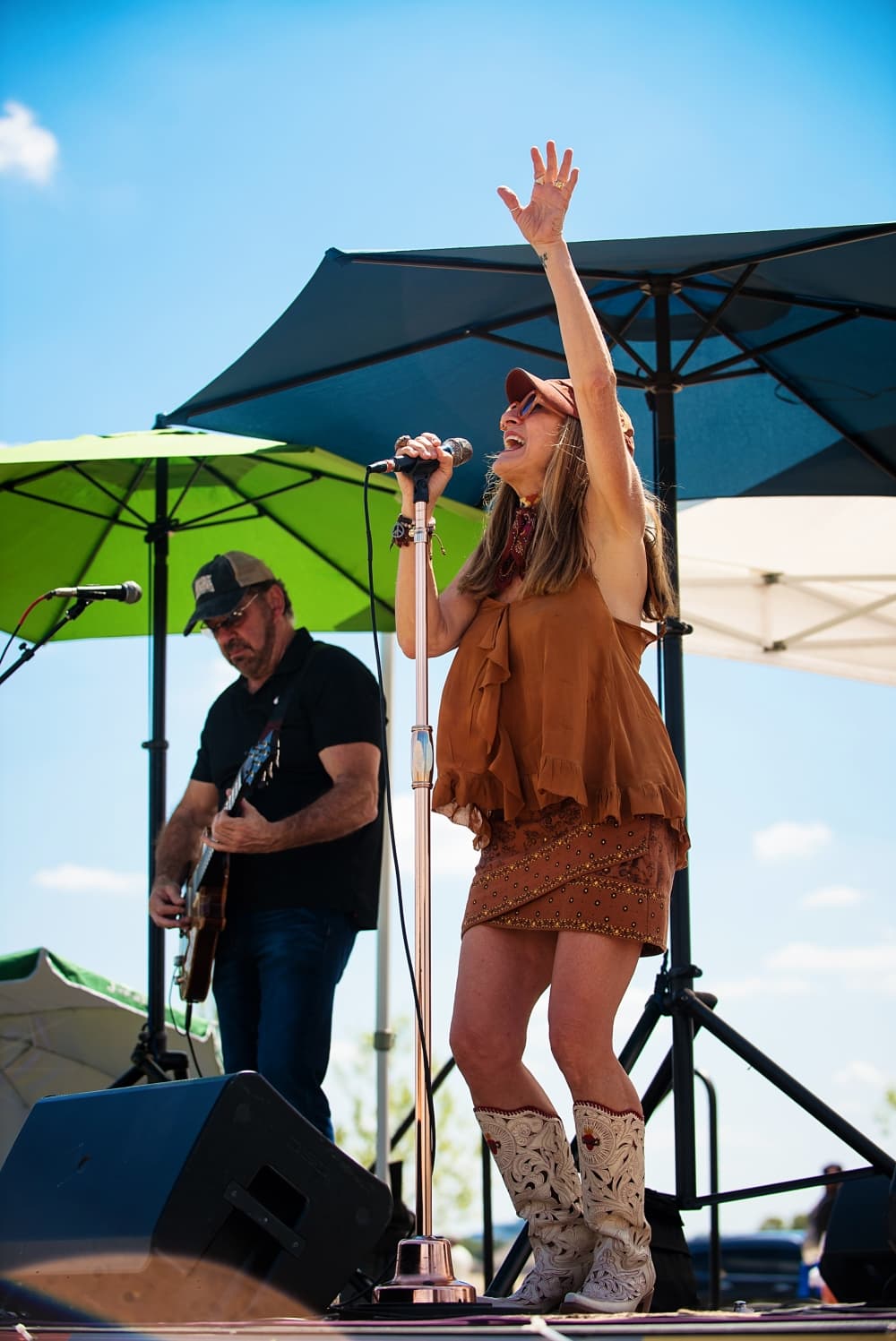 Maylee Thomas Fuller performing