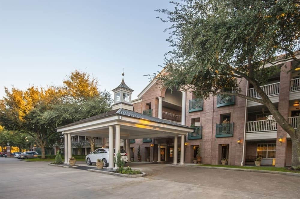 Elison Willowbrook senior community rebrands as Elison Park