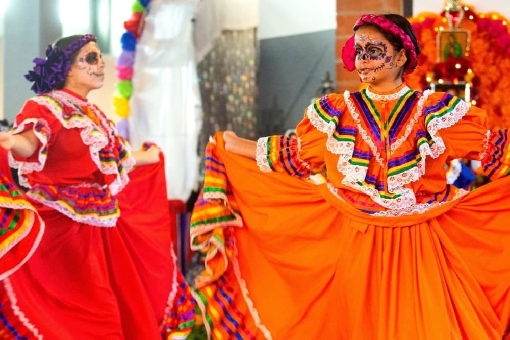 Dogs, DJs, and Day of the Dead: 6 fall events to experience in Sugar Land, Missouri City