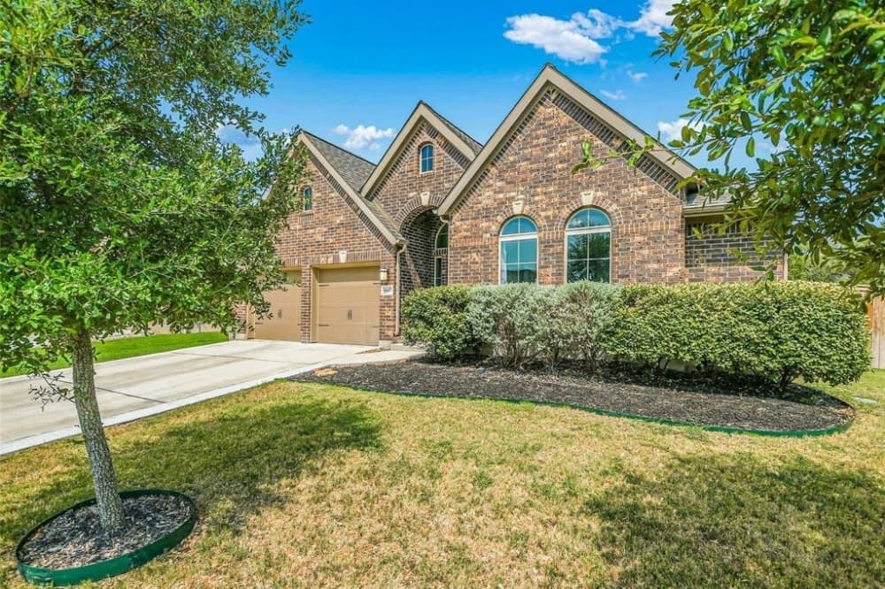 Year-over-year median home prices decreased in New Braunfels