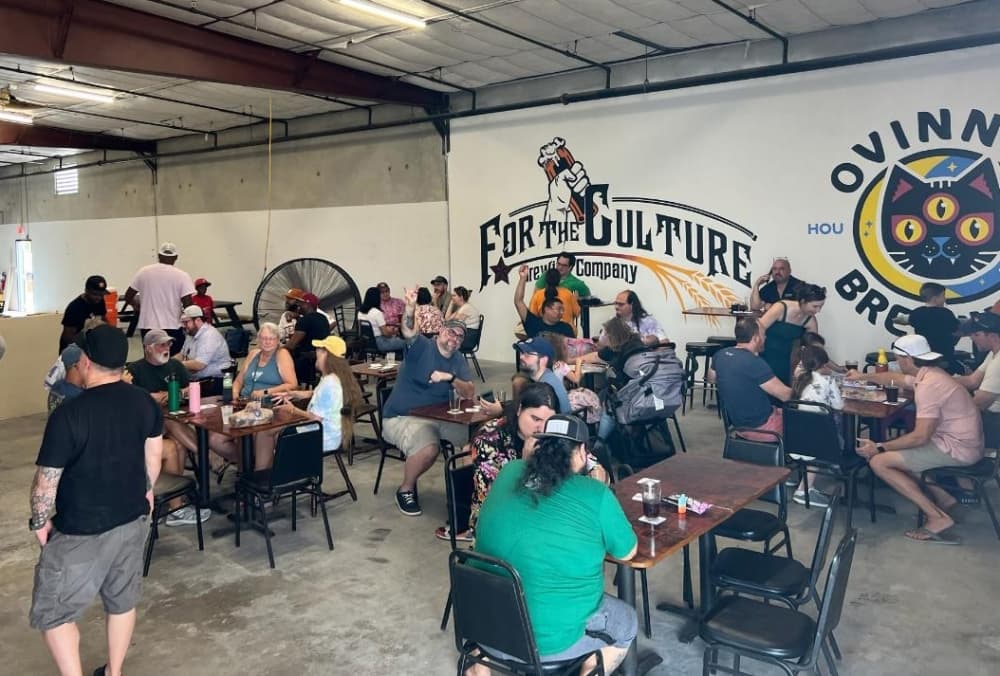 2 Timbergrove-area breweries prep for grand opening of joint taproom