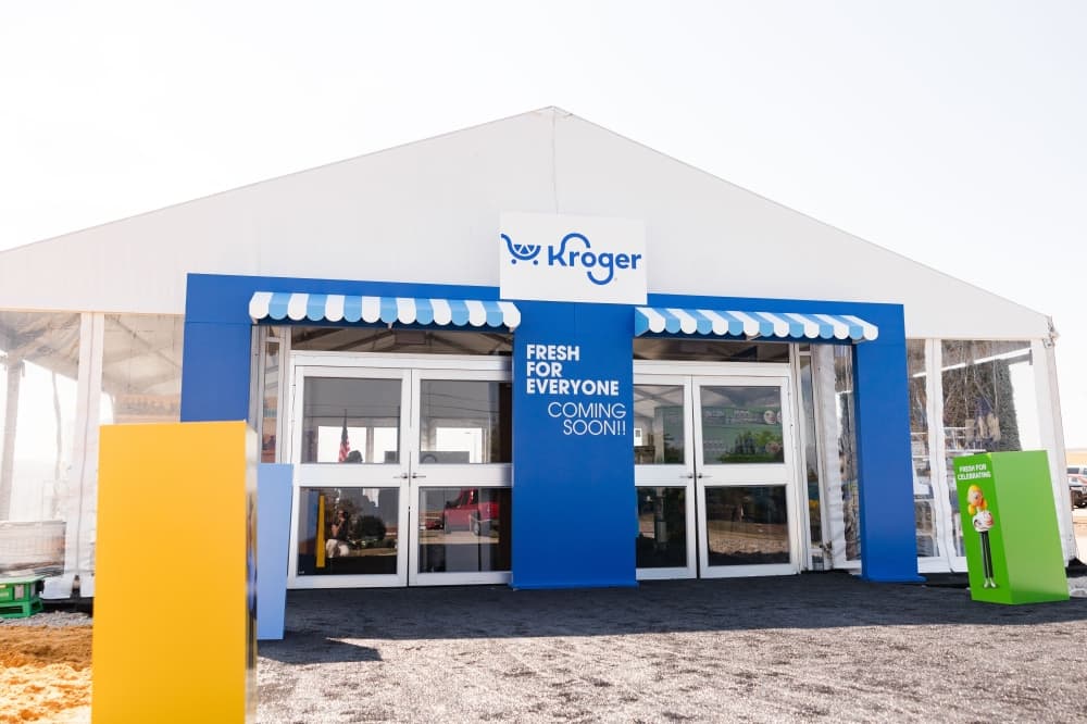 Ground breaks on new Kroger store in Plano