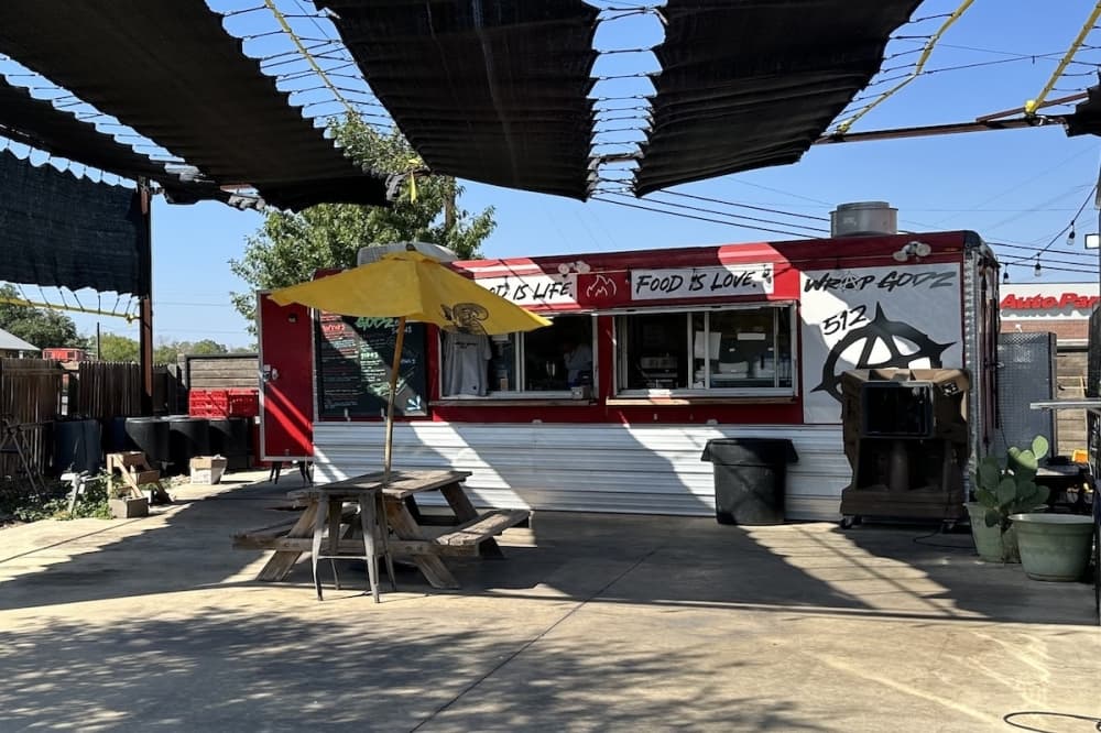 Wrap Godz 512 food truck now open in Kyle