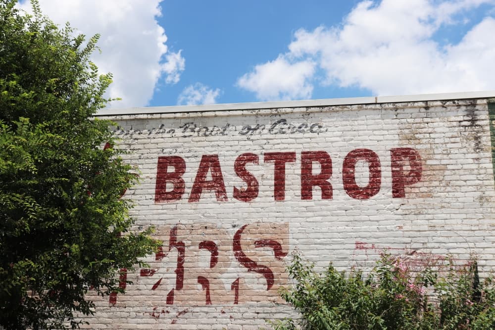 5 live music performances to see this weekend in Bastrop, Sept. 29-Oct. 1
