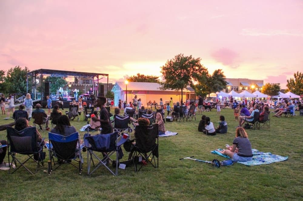 Sunset Socials to offer live music, food trucks Sept. 30 in Old Town Coppell