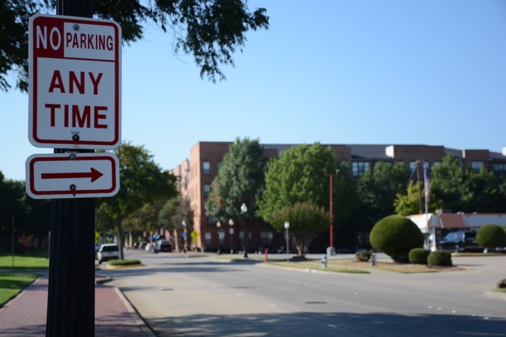 Plano adopts ordinance restricting parking on 4 roadways