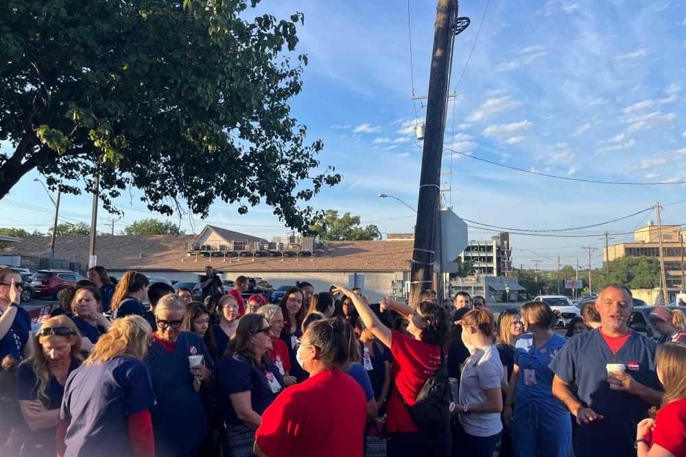 Ascension Seton Austin nurses rally for safer staffing policies